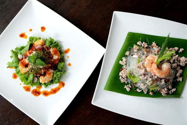 Baipai Thai Cooking Class in a Traditional Thai Cottage